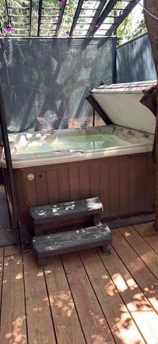 Square hot tub - tub, 82"